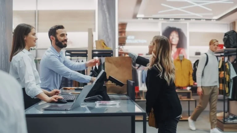 How HVAC Impacts Customer Experience in Shopping Centers